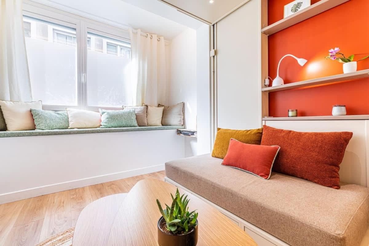 A Little Cocoon In The Heart Of Parigi